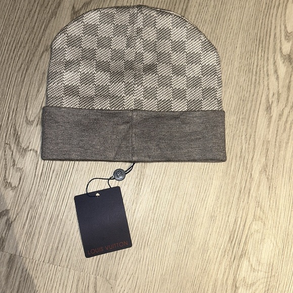 Louis vutton beanie - Picture 2 of 2
